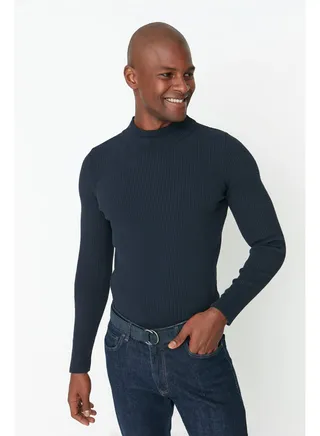Fitted Sweater 