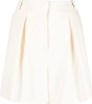 Pleat-Detail Fitted Shorts