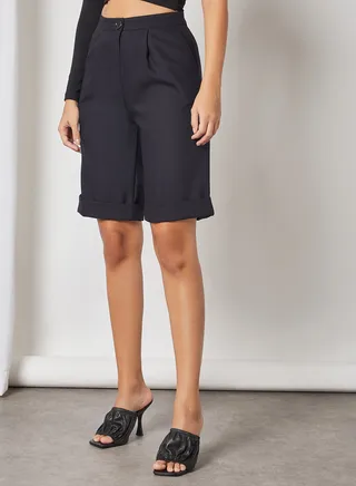 High-Waist Straight Shorts Black 