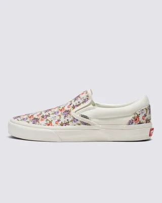 Vintage Floral Classic Slip-On
