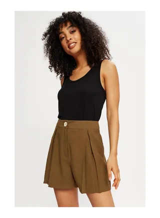 Pleat Front Shorts 