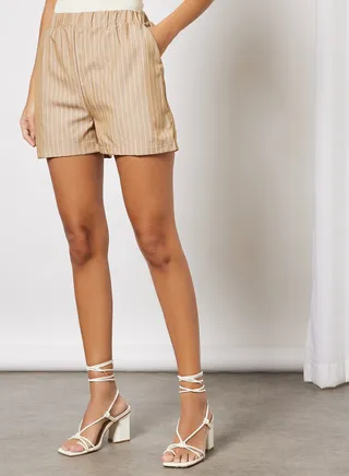 Stripe Print Shorts Beige 