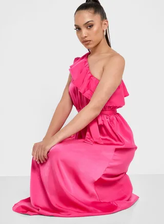 One Shoulder Ruffled Dress 