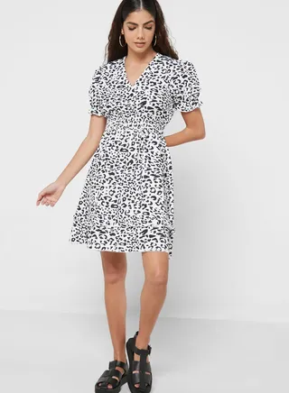 Ruffle Detail Printed Dress 