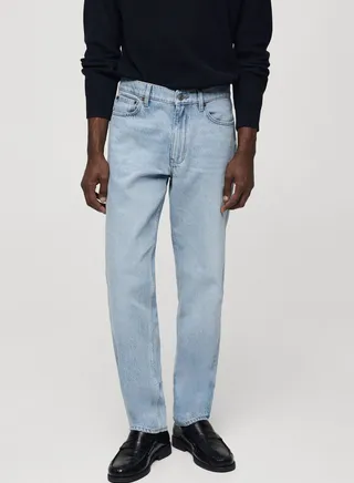 Light Wash Straight Fit Jeans 