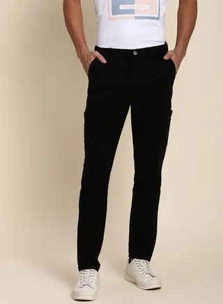 Solid Mid Rise Slim Fit Cargo Trousers 
