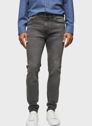 Light Wash Skinny Fit Jeans 