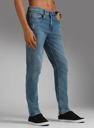 Men Straight Fit Mid-Rise Low Distress Light Fade Stretchable Jeans