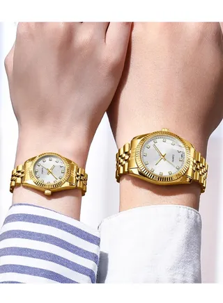 A high-quality, waterproof couple's watch set inspired by the famous Rolex watches, Classic dial 
