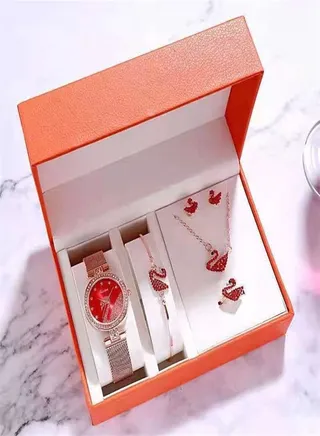 5 Pieces Set Consisting Of A watch A Necklace A Ring And An Earring 