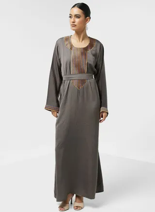 Embroidered Belted Jalabiya