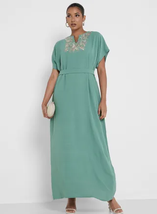 Embroidered Belted Jalabiya 