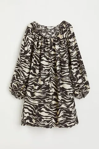 Balloon-sleeved Crêped Dress