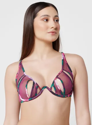 Cut Out Detail Bra 