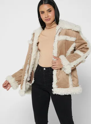 Contrast Fur Detail Zipped Coat 