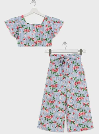 Natilene Girls Printed Square Neck Top With Capris 