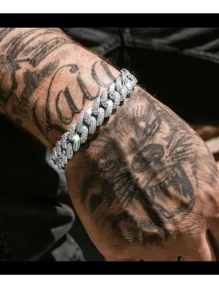 Trendy Fashionable Bracelet For Men High Quality 