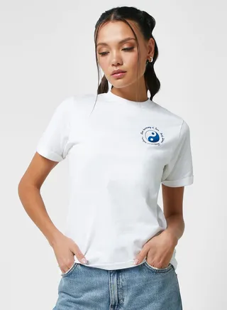 Regular Tshirt With Roll Up Sleeve ( Tacked
