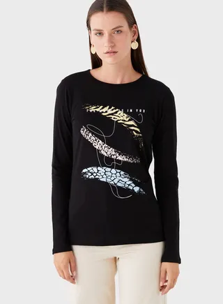 Crew Neck Graphic T-Shirt 
