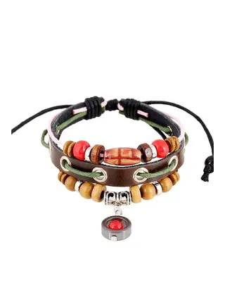 Unquie Accent Titanium Bracelet 