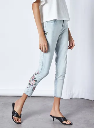 Embroidered Skinny Fit Jeans Light Blue 