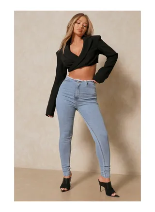 Super Stretch Raw Hem Skinny Jean 