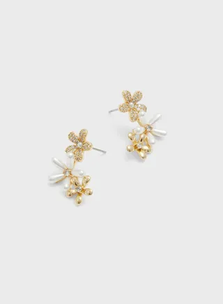 Adrobrelia Earrings