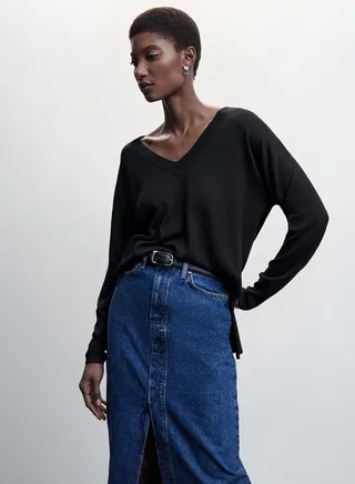 V-Neck Knitted Sweater 