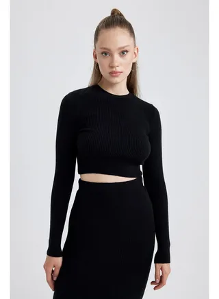 Woman Slim Fit Crew Neck Long Sleeve Tricot Pullover 