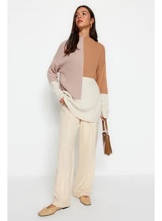 Stone Color Block Stand Up Collar Knitwear Sweater TCTAW22AK0054 