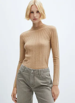 Crew Neck Knitted Sweater 