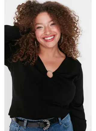 Fitted Plus Size Sweater 