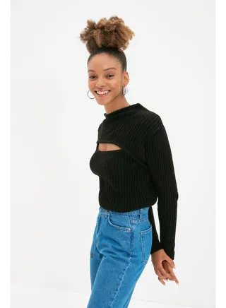 Sweater - Black - Regular 