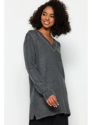 Anthracite Embellishment Detailed V-Neck Soft Knitwear Sweater TCTAW24AK00148 