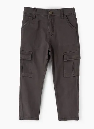 Woven bottom with pocket 