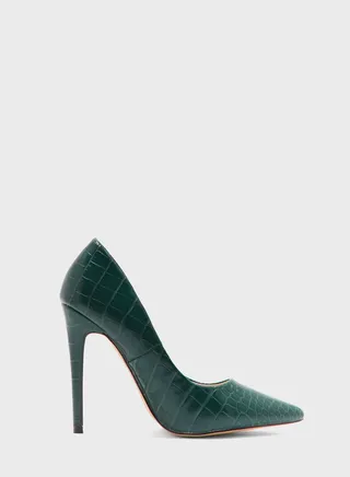 Wide Fit Shiny Croc Effect Pointed Pump