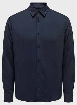 Essential Slim Fit Shirt 