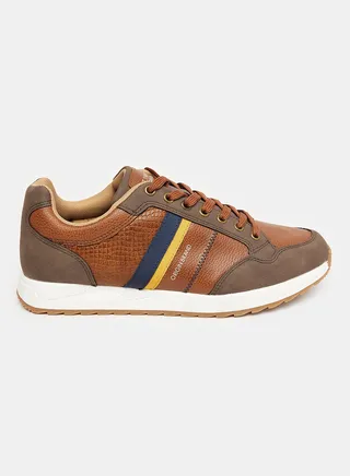 Low Top Sneaker 