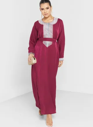 Embroidered Belted Jalabiya 