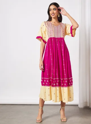 Classic Embroidered Jalabiya 