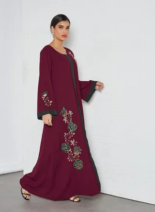 Rose Embroidery Round Neck Jalabiya Maroon 