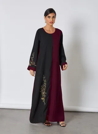 Double Contrast Round Neck Jalabiya Black/Maroon 