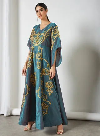 Sara Damask Embroidered Jalabiya Kaitoke Green/Gold 