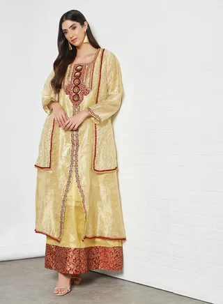 Sara Floral Embossed Jalabiya Gold/Scarlet 