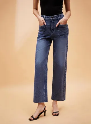 Mid Rise Raw Edge Straight Jeans with Patch Pocket 