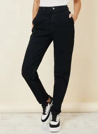 High Rise Straight Leg Jeans 