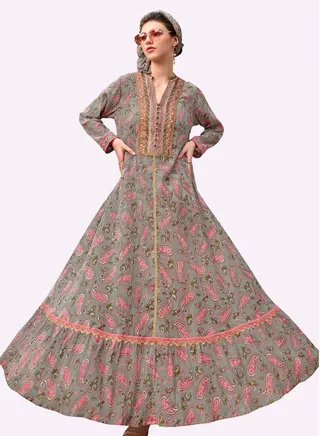 Sara Paisley Printed Jalabiya 
