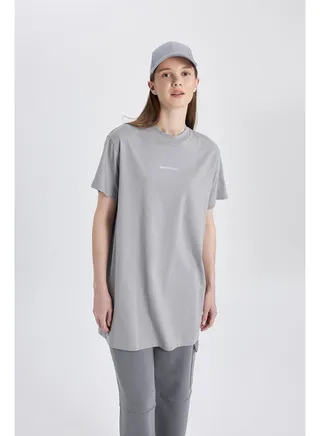 Woman Regular Fit Bike Neck Knitted Short Sleeve Tunic 