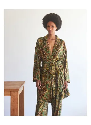 PRINTED KIMONO WITH VELVET TOUCH 