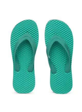 Paragon HW0033G Men Stylish Lightweight Flipflops | Comfortable with Anti skid soles | Casual & Trendy Slippers | Indoor & Outdoor 